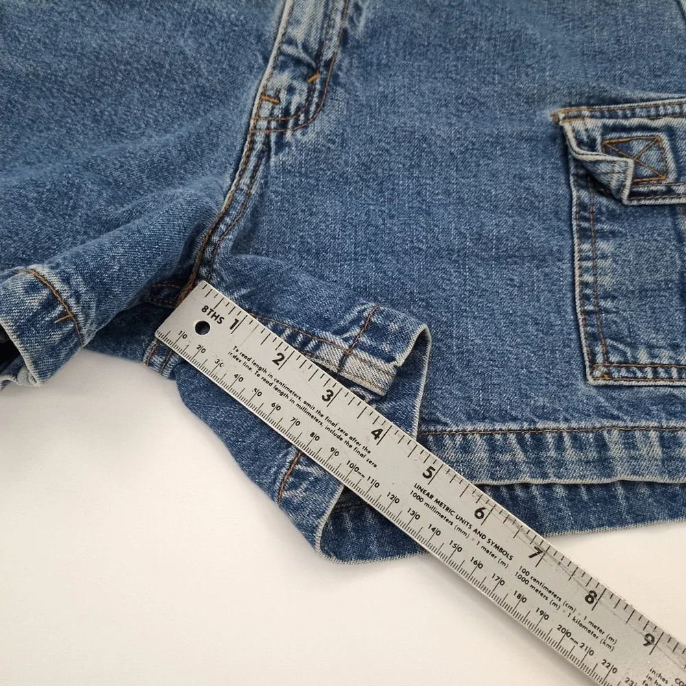 Vtg 1998 Levi's L2 Cargo Flap Pocket Denim Shorts Size 7 RARE Skater 90s Jorts